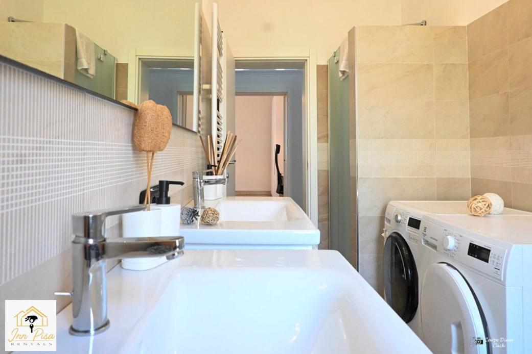 Inn Pisa Rentals 2- Starlight Central Flat Exterior photo